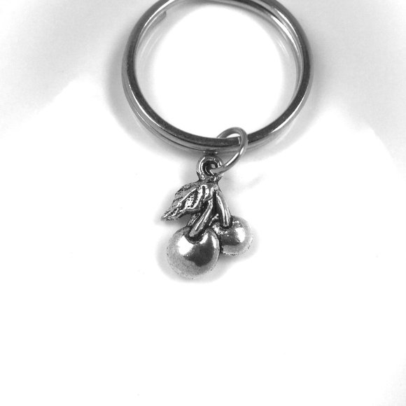 Miniature Tiny Cherries Fruit Lovers Charm Charm Gift Key ring Keychain - Picture 2 of 2